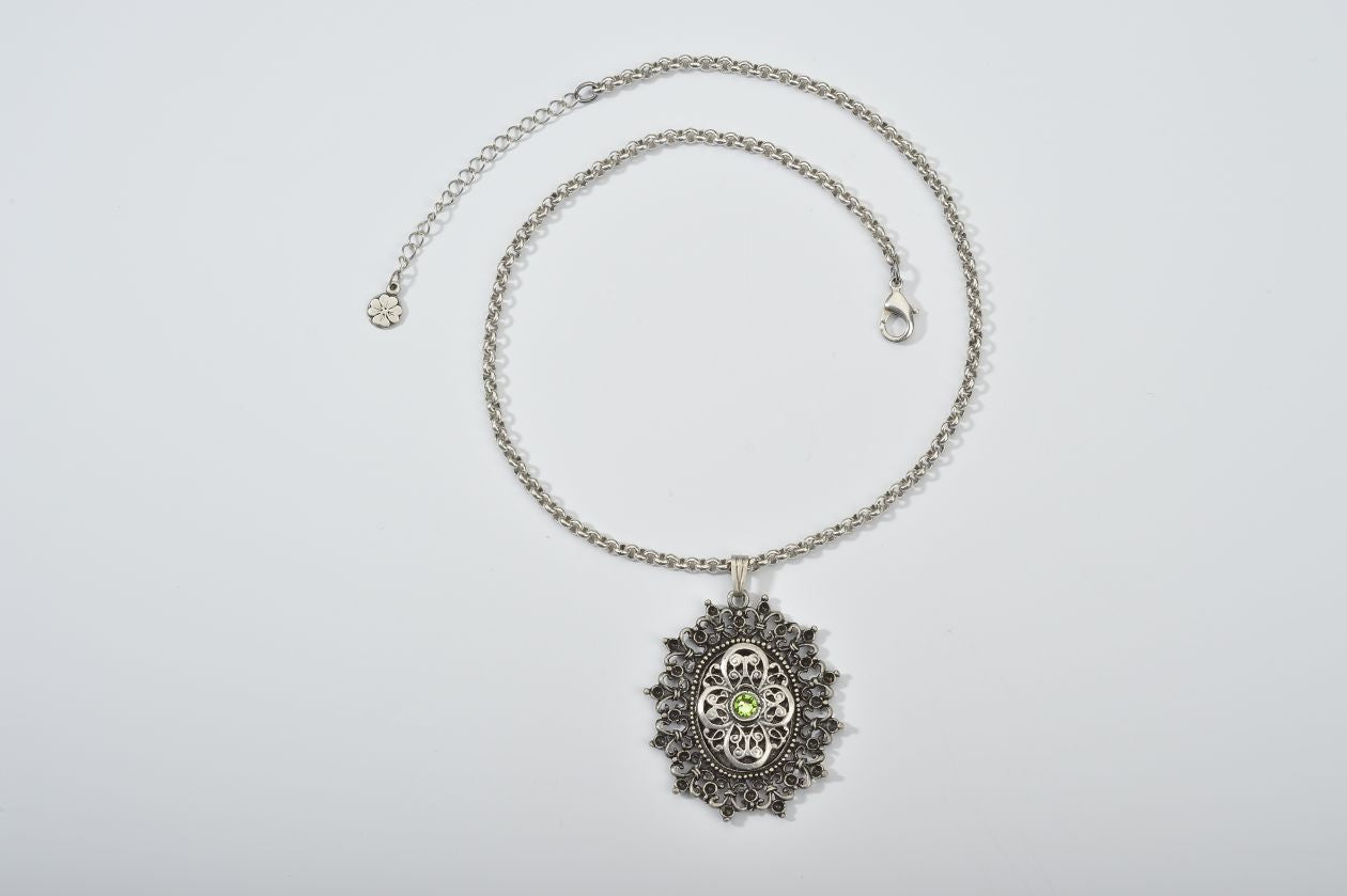 Ornamentanhängerkette